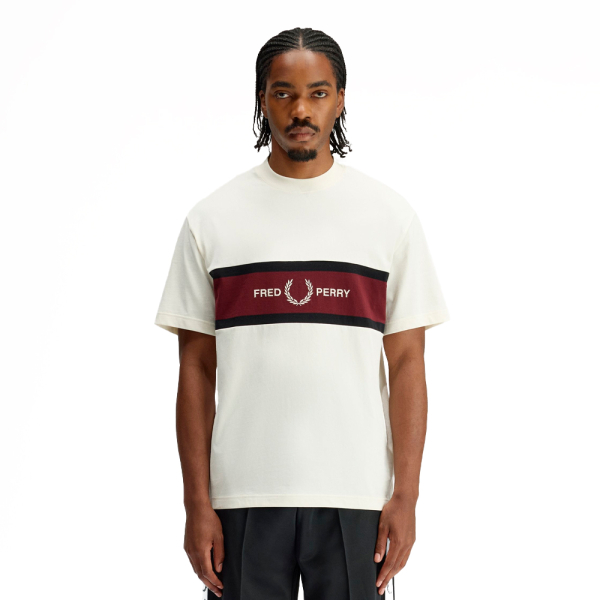 Fred Perry T-shirts Crme - T-shirt avec panneau brod - M - Ref 68 €